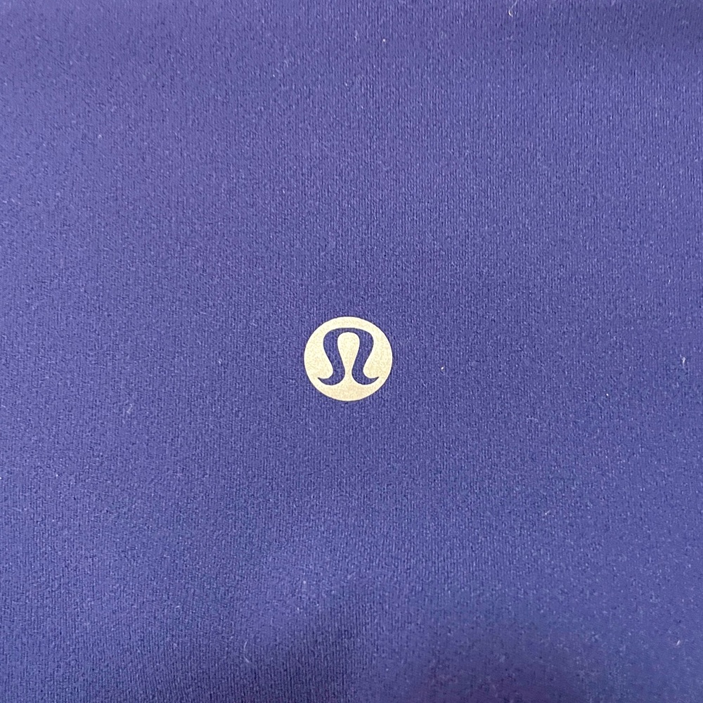 Lululemon Denim Blue Hi-Rise Cropped Leggings With Hidden Pocket Sz 4 - Picture 4 of 4